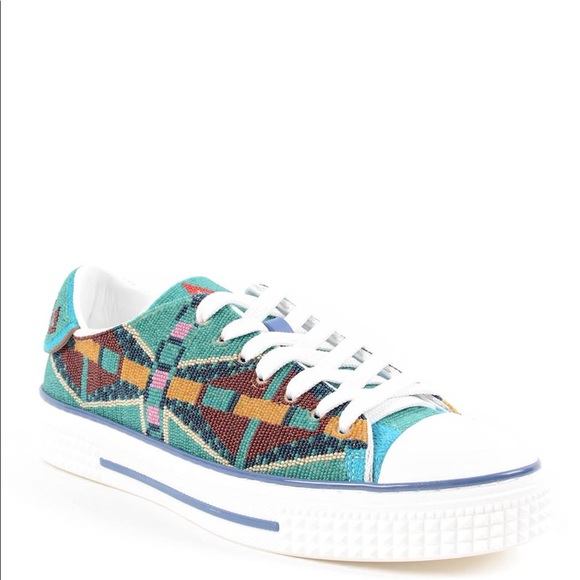Valentino Garavani beaded tribal print sneakers - Picture 2 of 3